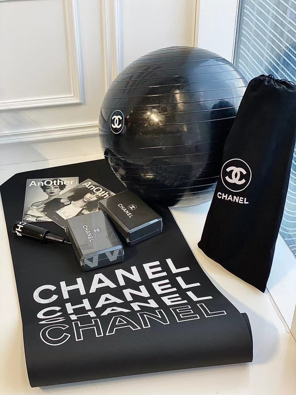 Chanel yoga mat set, exclusive vip gift, The yoga ball is one of the best tools to help you get in shape and get back to that dream body! It sculpts your muscles safely, loses your belly fat, shed a few more pounds, and in every possible fun way of workout.